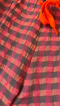 Load image into Gallery viewer, Gingham seersucker barrel trousers (orange/khaki)