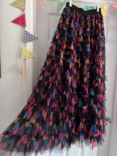Load image into Gallery viewer, Dotty Balloon Ruffle Tulle Skirt (black multi)