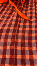Load image into Gallery viewer, Gingham seersucker barrel trousers (burnt orange)
