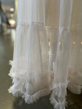 Load image into Gallery viewer, Tulle Skirt (cream)
